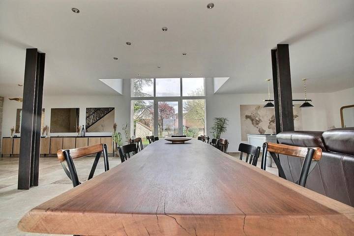 Location de vacances pour 15 personnes, avec Terrasse et Jardin à Josnes