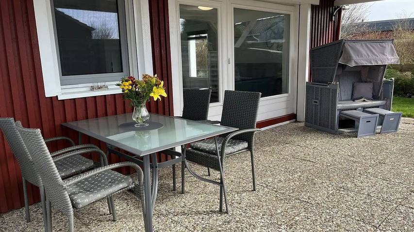 Ferienhaus für 4 Personen, mit Garten in Warwerort - 2