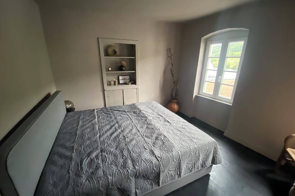 Gemütliches Ferienhaus mit Moselblick in Merl, Zell (Mosel)