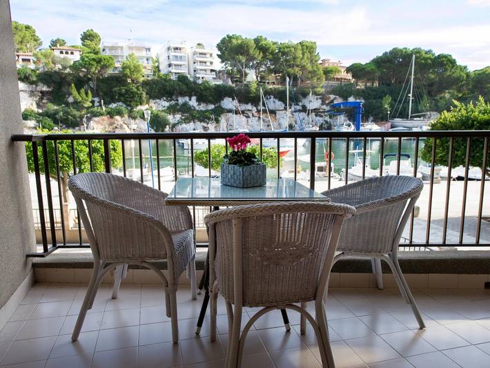 Location de vacances pour 5 personnes, avec vue sur l’océan et terrasse à Porto Cristo