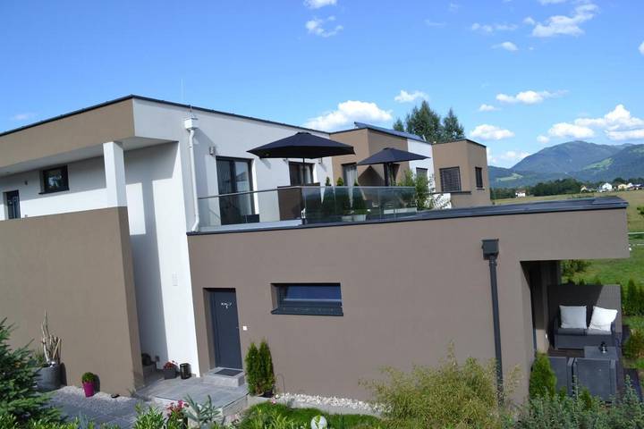 Ferienwohnung für 2 Personen, mit Garten und Ausblick in Salzburg