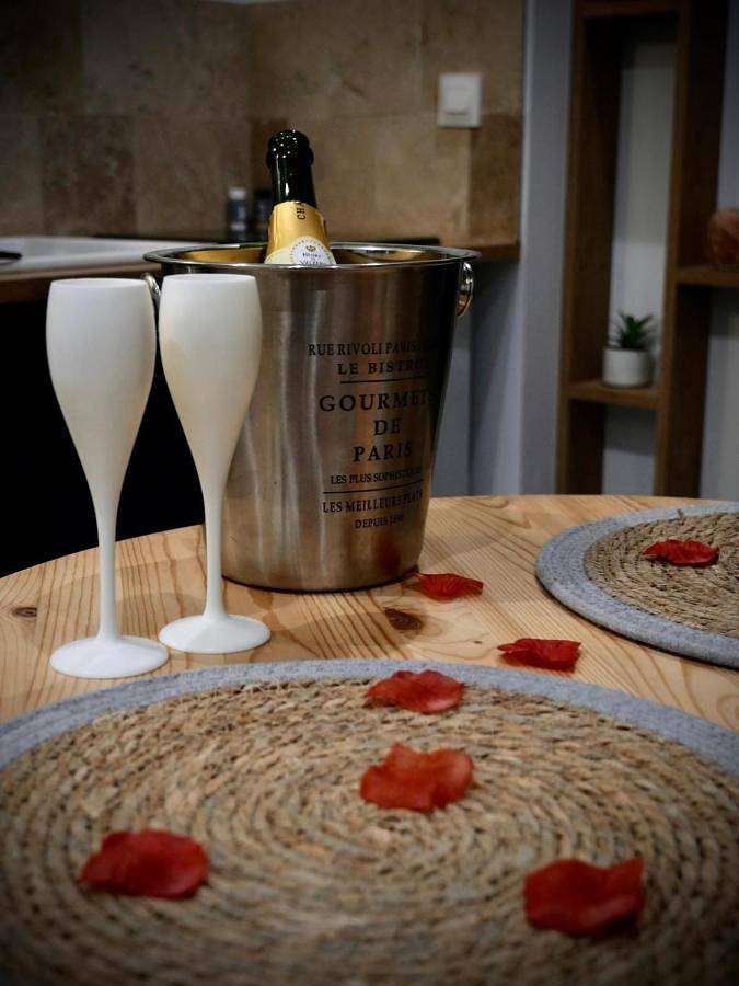 Villa pour 2 personnes, avec jacuzzi et balcon en Rhône-Alpes - 3