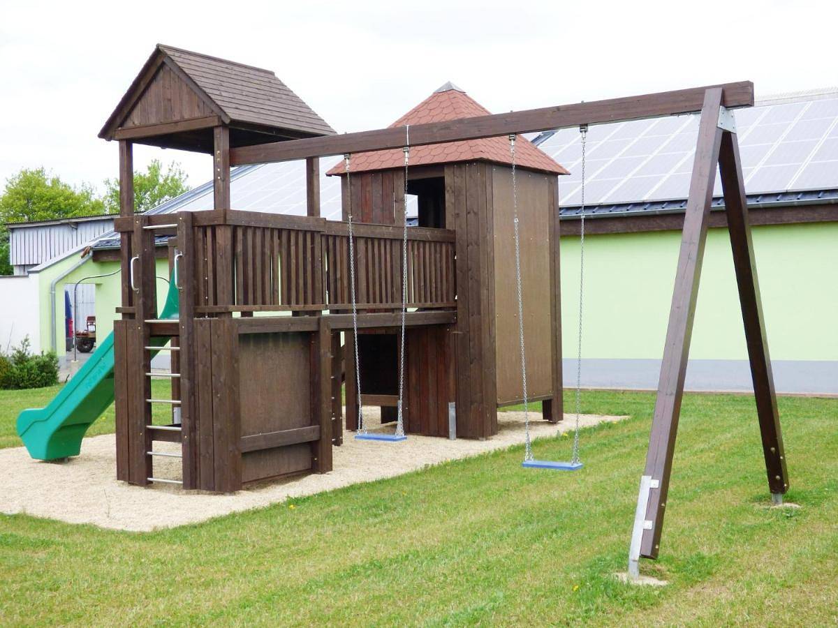 Four-Bedroom Holiday Home in Feuerscheid, Eifelkreis Bitburg-Prüm