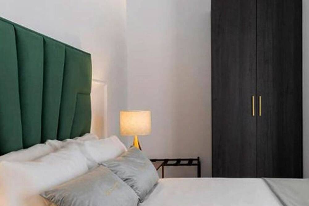 Ganze Wohnung, Beautiful suite to enjoy as a couple or group in the mountains of Andújar. in Andújar, Jaén Provinz