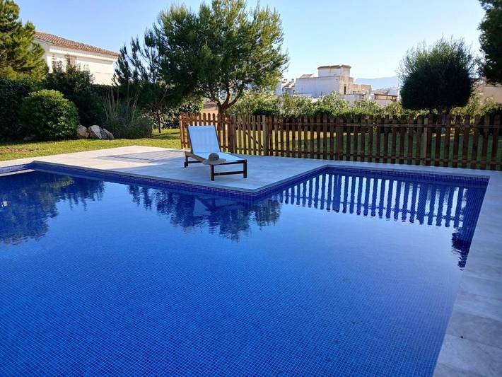 Villa für 8 Personen, mit Garten und Ausblick sowie Pool, kinderfreundlich in Moraira - 2