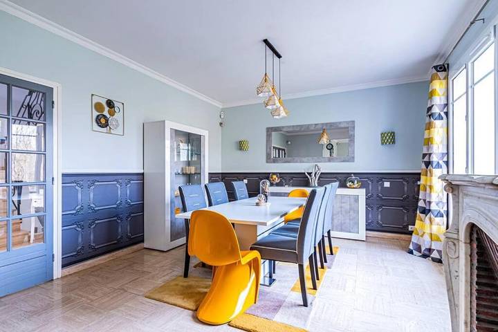 Location de vacances pour 10 personnes, avec vue et jardin à Yerres - 4