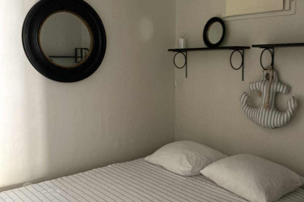Ganze Wohnung, Ferienwohnung Komfort am Meer Komfort klimatisiert in La Capte, Hyeres