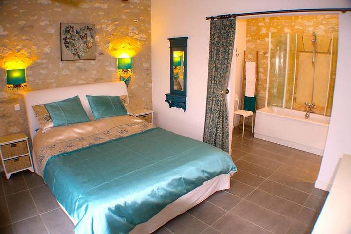 Location de vacances pour 4 personnes, avec jardin et jacuzzi à Saussignac - 2