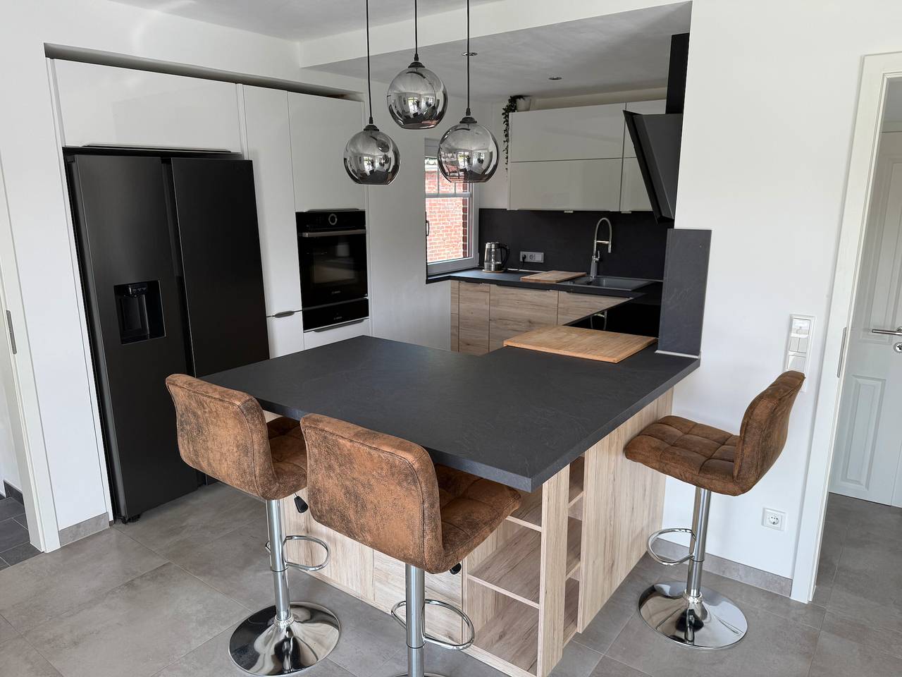 Ferienhaus 'Neeborg' mit privater Terrasse, privatem Garten und Wlan in Zetel, Südliche Nordseeküste
