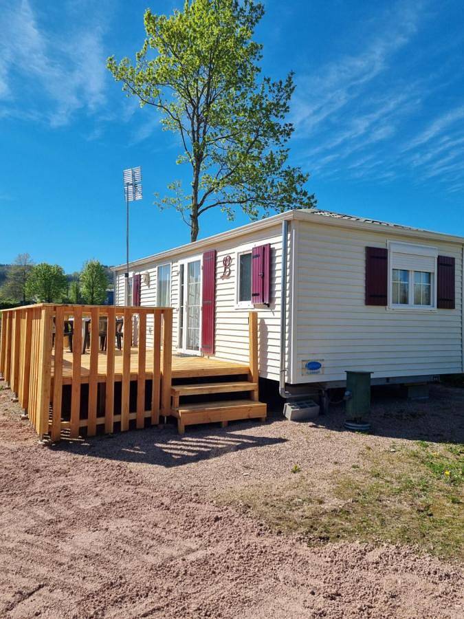 Camping pour 6 personnes, avec Terrasse et Jardin ainsi que Vue sur le lac et Vue
