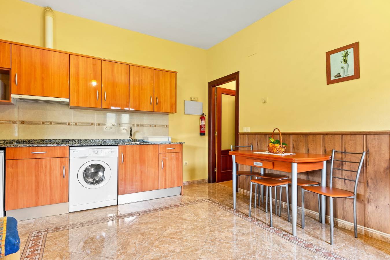 Ganze Wohnung, Chalet „Les Cuartes 3“ mit Bergblick, privater Terrasse und eigenem Garten in Cangas de Onís, Costa Verde (Spanien)