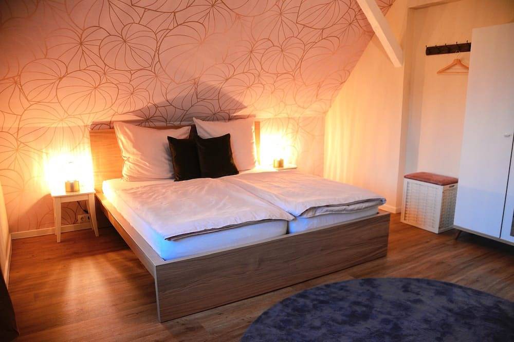 Ferienhaus zum Glück, mit Pool und Kamin in Gerswalde, Barnimerland Region