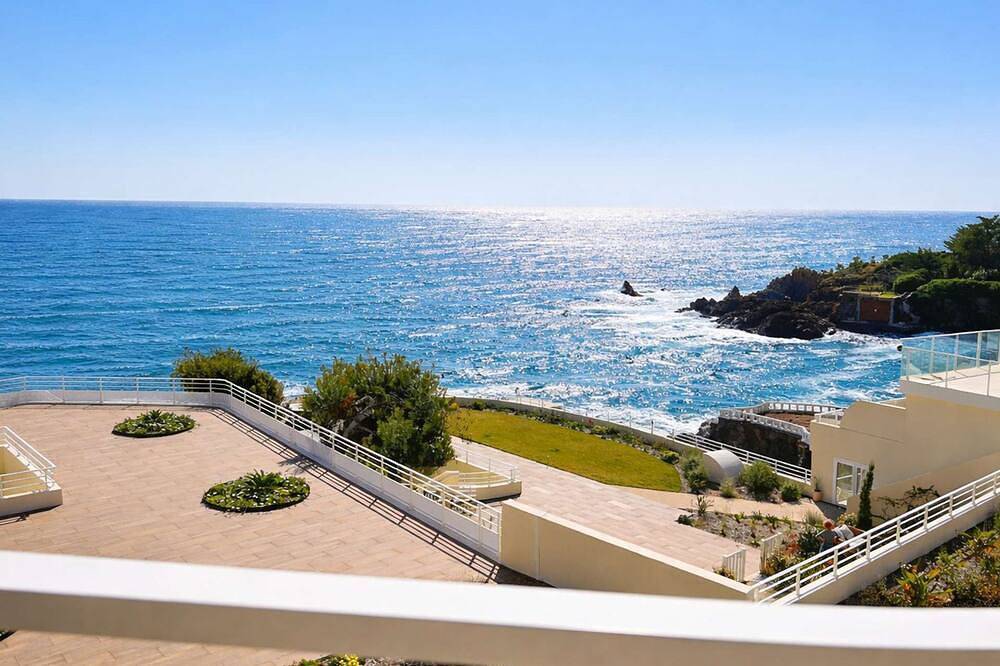 Appartement entier, Studio vue panoramique, clim, piscine - 4 pers. in Le Trayas, Saint-Raphaël
