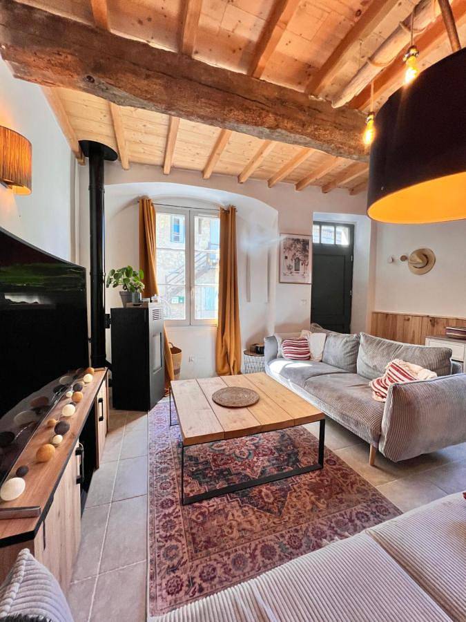 Maison de charme au cœur de Lectoure - Parking gratuit à 20m in Lectoure, Gers