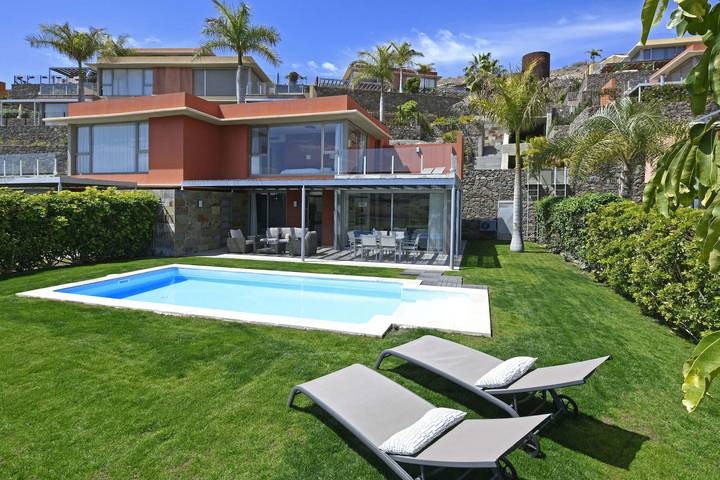 Ferienhaus für 4 Personen, mit Terrasse und Garten sowie Ausblick - 1