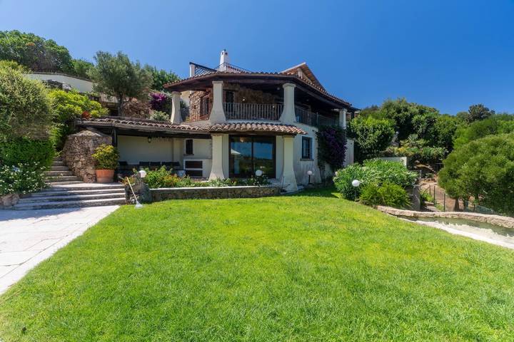 Location de vacances pour 12 personnes, avec jardin dans Cala Bitta - 3