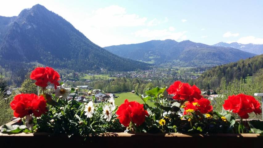 Ferienwohnung für 2 Personen, mit Balkon und Balkon/Terrasse in Schönau am Königssee - 2