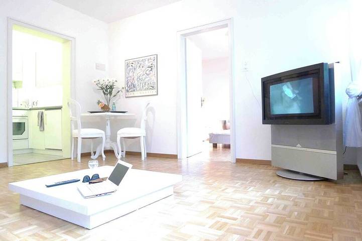 Location de vacances pour 2 personnes, avec jacuzzi à Zurich