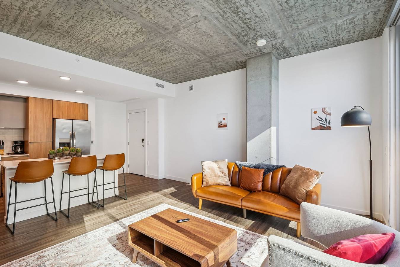 Entire apartment, Cozysuites Adeline - valet parking gym pool 1Br in Phoenix, Maricopa County