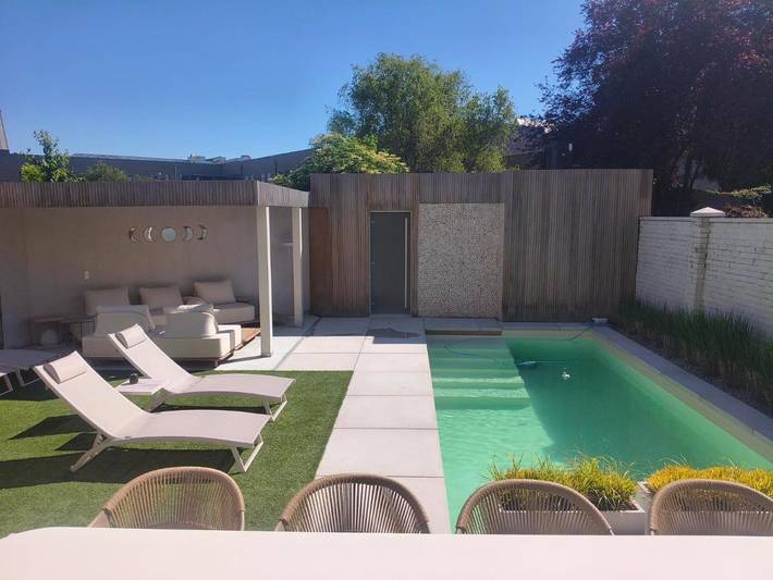 Maison de vacances pour 4 personnes, avec Terrasse et Jacuzzi ainsi que Jardin et Piscine à Tongres - 3