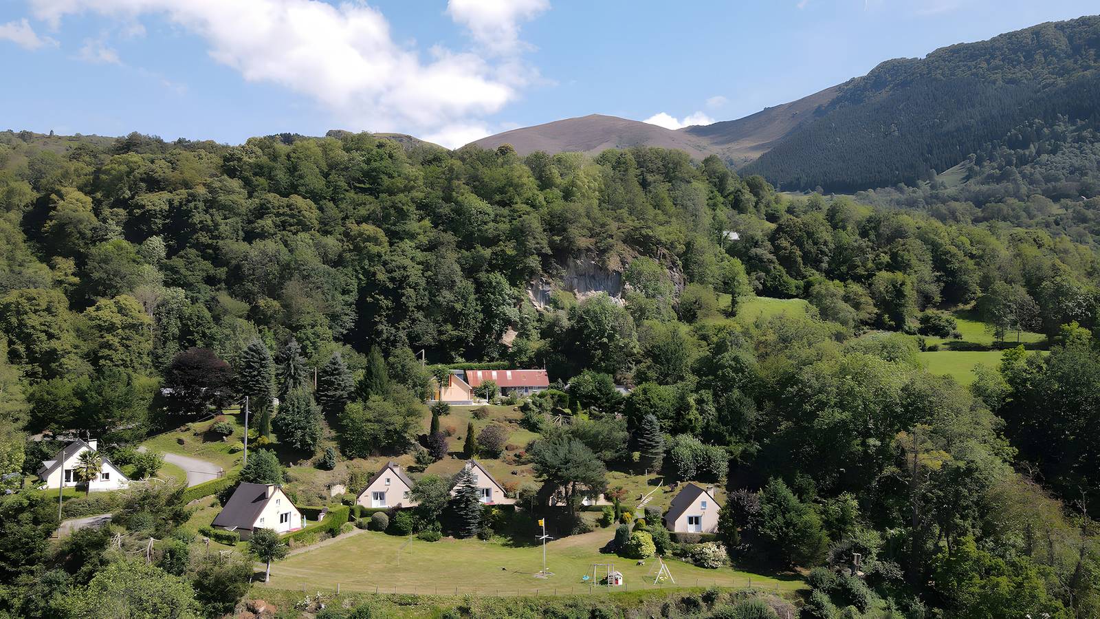 Gite 3 le nerbiou - les gîtes de stouet in Artalens-Souin, Parc national des Pyrénées