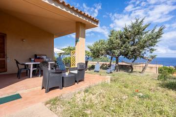 Ferienwohnung für 4 Personen, mit Garten in Costa Paradiso