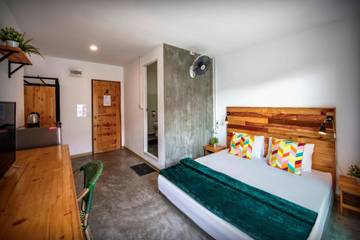 Chambre d’hôte pour 2 personnes, avec terrasse dans Koh Tao