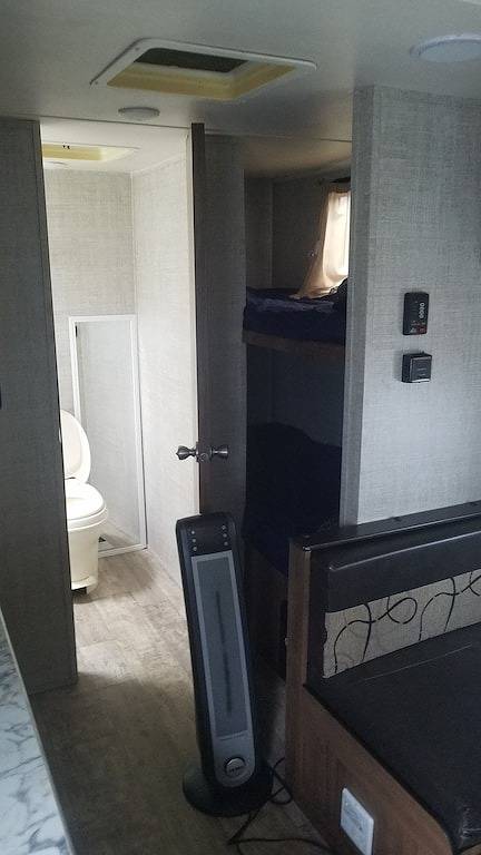 Adventurer camper, tinyhouse on wheels in Atlanta, Fulton County