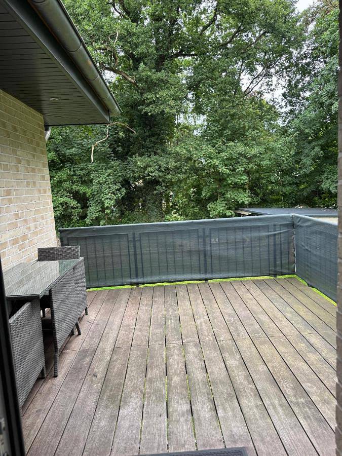 Appartement entier, Helle Ferienwohnung Waldblick mit Balkon und Garten in Hatten, Parc naturel de Wildeshauser Geest