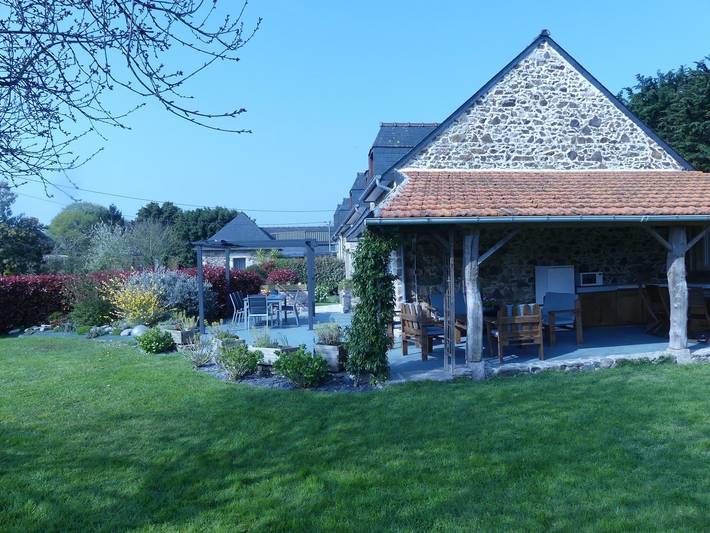 Gîte pour 7 personnes, avec piscine et jardin à Hénanbihen - 2