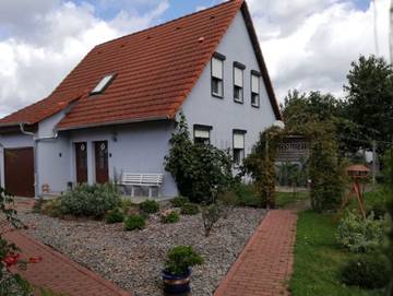 Ferienwohnung für 3 Personen, mit Terrasse und Garten, kinderfreundlich in Ludorf