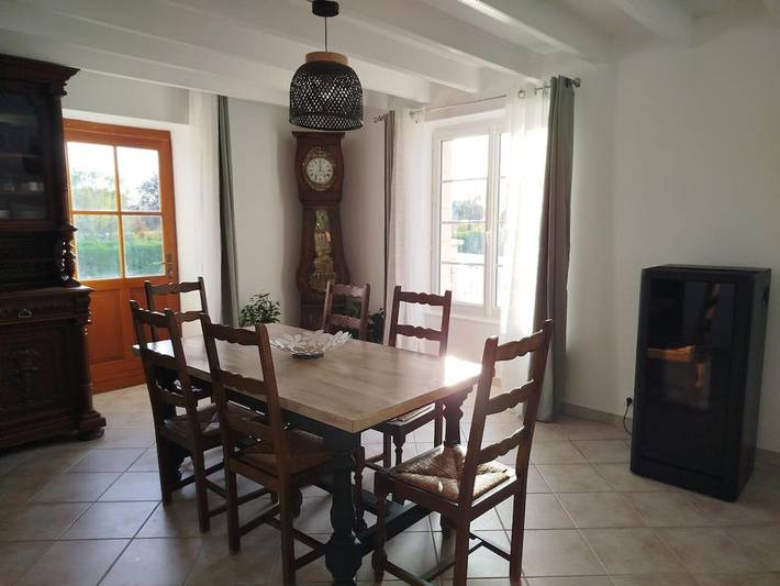 Location de vacances pour 6 personnes, avec jardin et vue à Damvix - 3