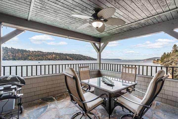 Vacation rental for 6 people, with lake view and terrace in Idaho