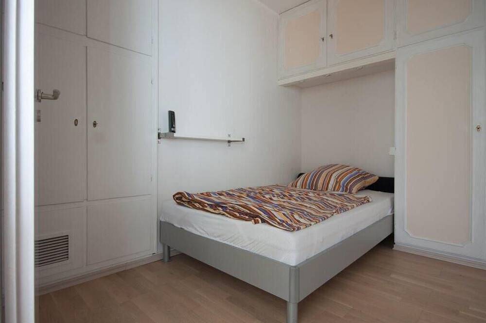 Ganze Wohnung, Neu renovierte Ferienwohnung für bis zu 3 Personen in zentraler Lage in Schweinfurt in Schweinfurt, Fränkisches Weinland