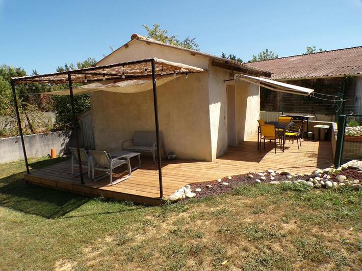 Location de vacances pour 4 personnes, avec piscine et jacuzzi ainsi que sauna et jardin dans Montlegun - 2