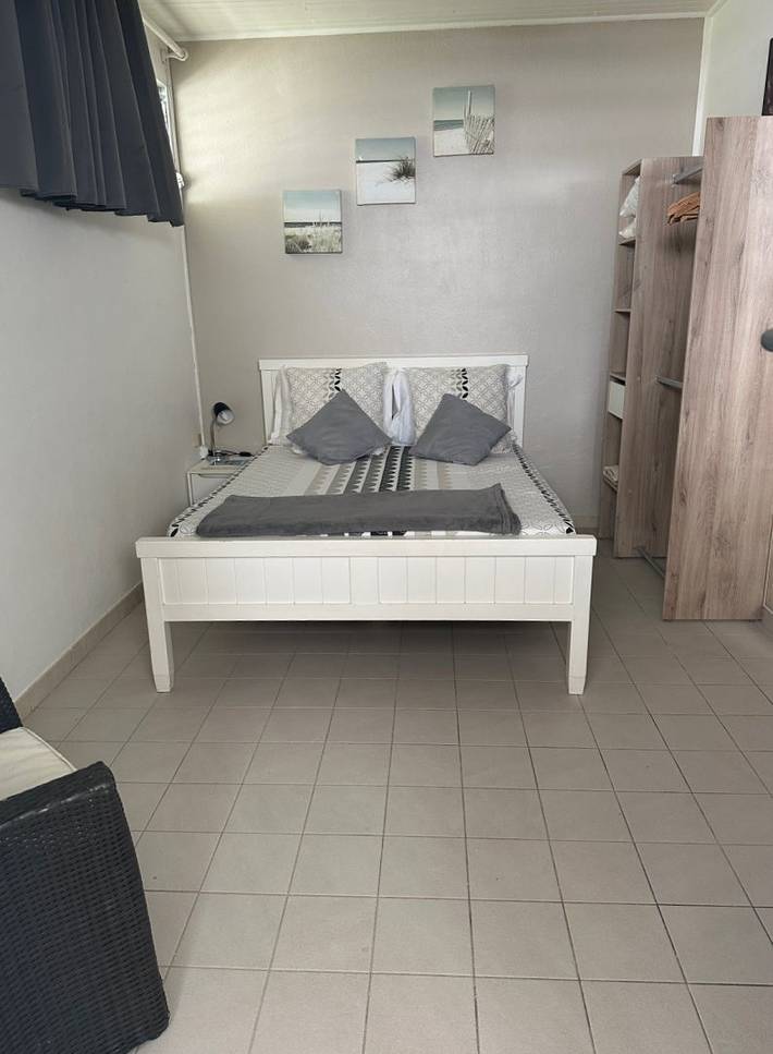 Gîte pour 2 personnes, avec terrasse et piscine à Les Trois-Îlets - 4