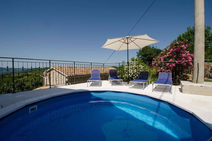 Location de vacances pour 4 personnes, avec jardin, animaux acceptés à Buzet - 3