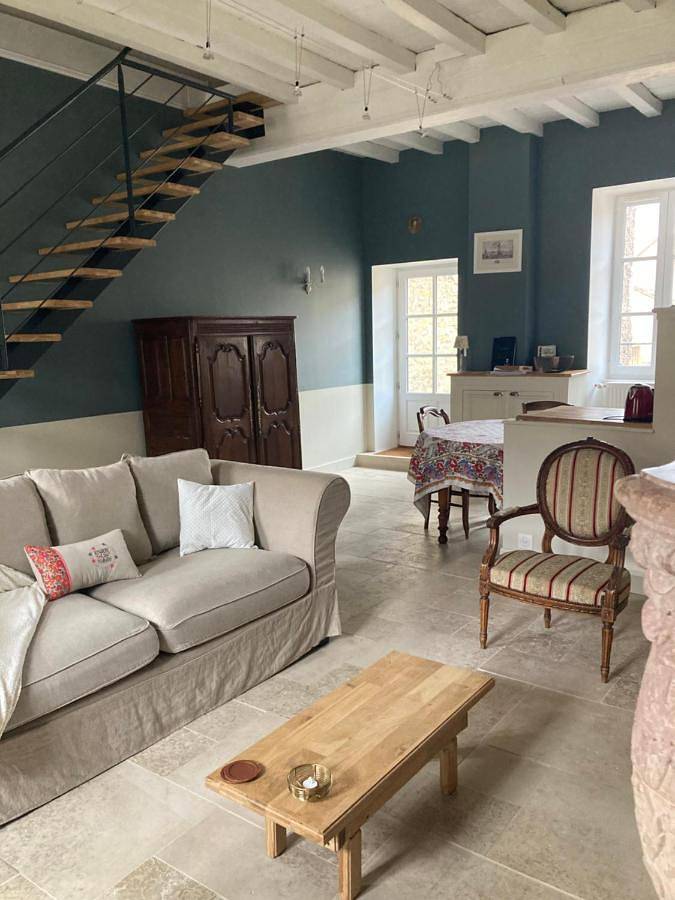 Chambre d’hôte pour 2 personnes, avec terrasse ainsi que vue et piscine à Meursault - 3