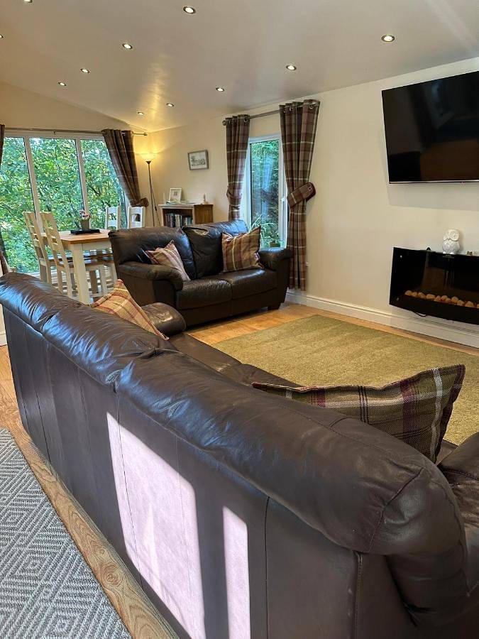 Two-Bedroom Apartment in White Cross Bay, Lake District