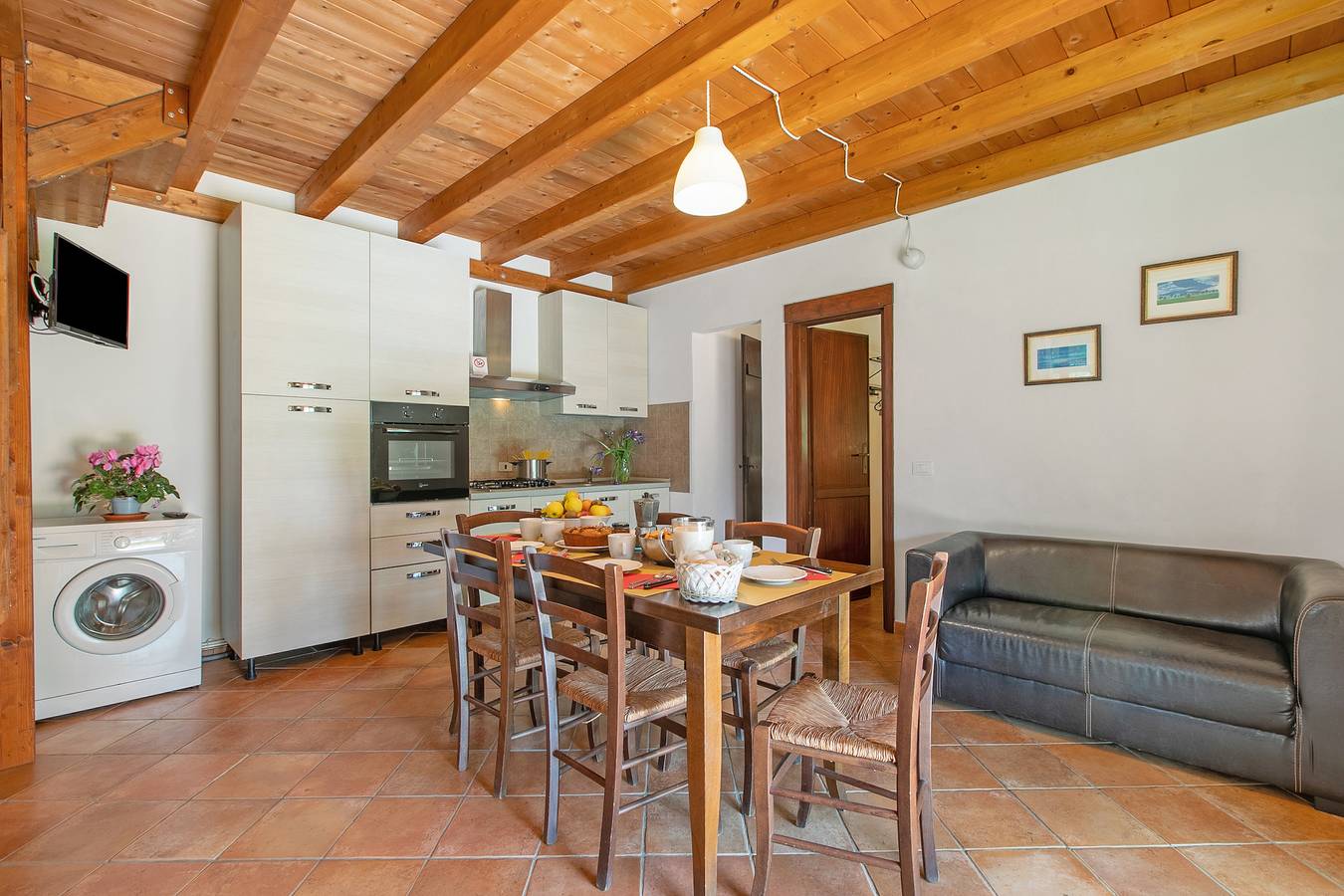Appartamento intero, Oleandro Apartment Relax Near The Sea in Cecina, Costa degli Etruschi