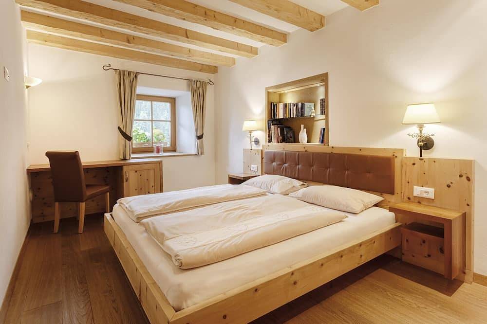 Appartement entier, Centrally located, family-friendly apartment in the middle of the Dolomites in St. Ulrich in Gröden, Dolomiti Superski