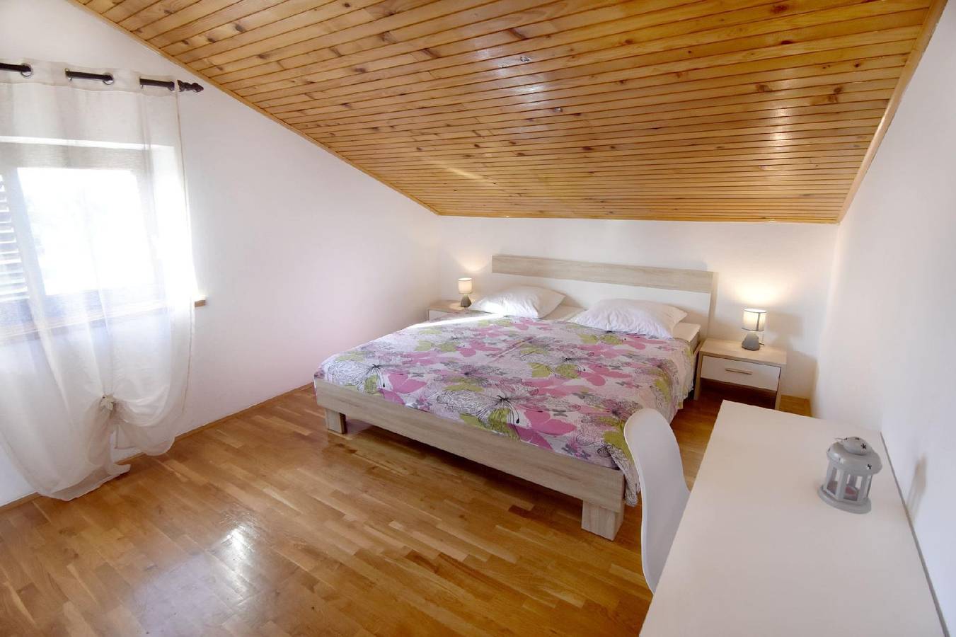 Ganze Ferienwohnung, Einfache Wohnung Silva mit Terrasse in Basanija, Umag und Umgebung