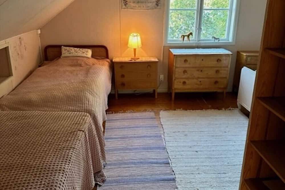 Einzigartige, einfache Unterkunft im Stockholmer Schären auf einer Halbinsel bei Sorunda. in Nynäshamn