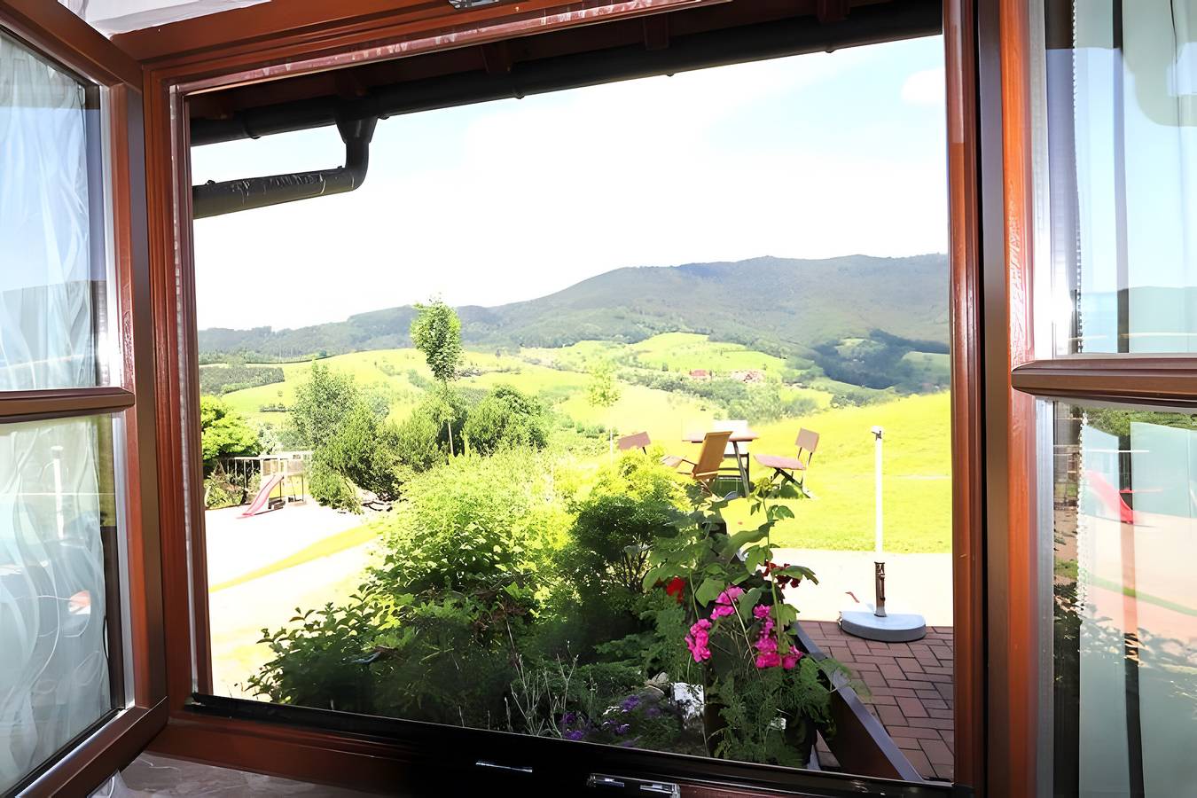 Ganze Wohnung, Ferienwohnung 'Talblick' mit Bergblick, Gemeinschaftsterrasse und Wlan in Oberharmersbach, Mittlerer Schwarzwald
