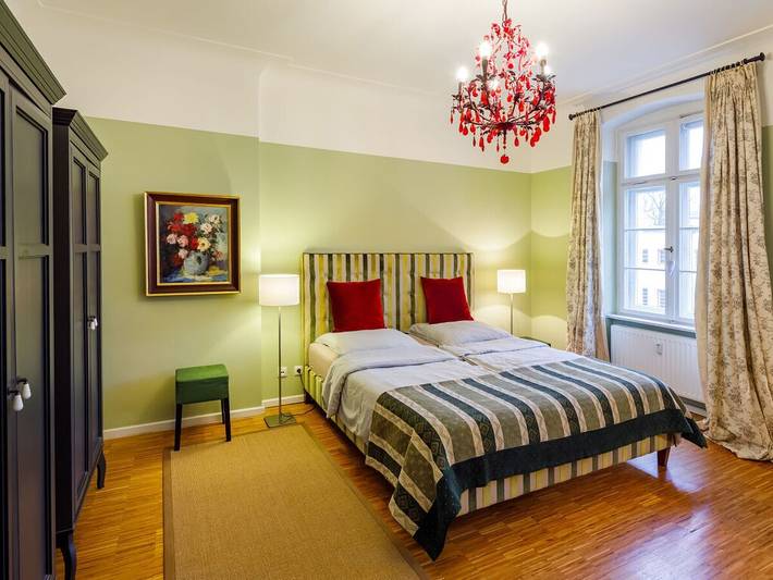 Ferienwohnung für 2 Personen, mit Balkon rund um das Schloss Sanssouci