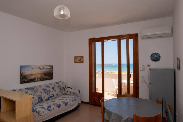 Appartement entier, Appartement de vacances pour 4 personnes avec balcon/terrasse in San Vito Lo Capo, Province de Trapani