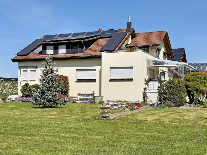 Hütte für 4 Personen, mit Balkon und Garten sowie Seeblick am Bodensee