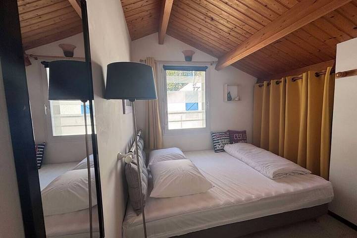 Location de vacances pour 4 personnes, avec terrasse dans Office De Tourisme De La Tranche Sur Mer - 4