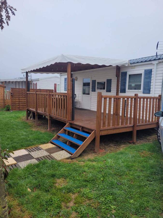 Camping voor 7 personen, with Terras and Tuin as well as Kinderzwembad and Zwembad in La Baule-Escoublac