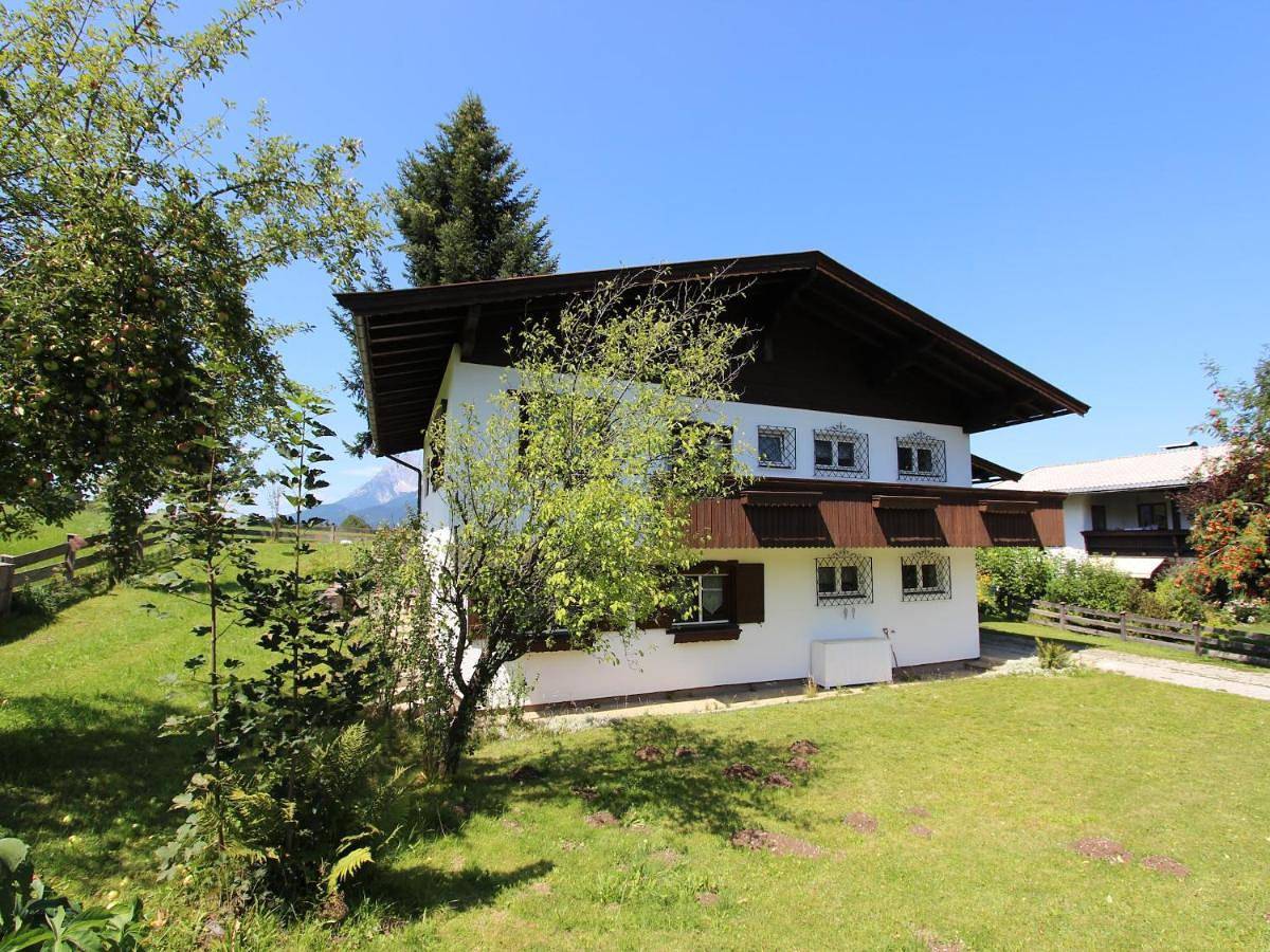 Chalet in St Johann near Ski Slopes in Sankt Johann in Tirol, Kaisergebirge